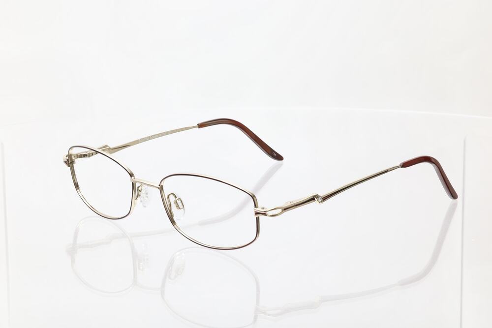 Sophia Loren M 207 Zyloware 077 52-18-135mm Eyeglasses FRAMES ONLY - VERY GOOD